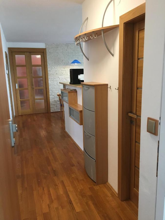 Apartment Tekelova 95M2 Presov Bagian luar foto